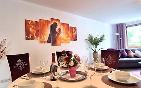 Wohnung: Beast. Bis 6 Personen, Klima, Massageliege, 3X Tv